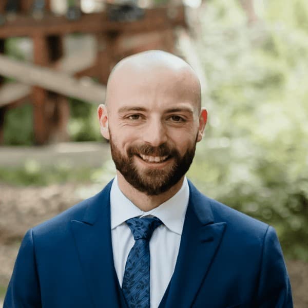 Kody Van Sloten, Business Manager